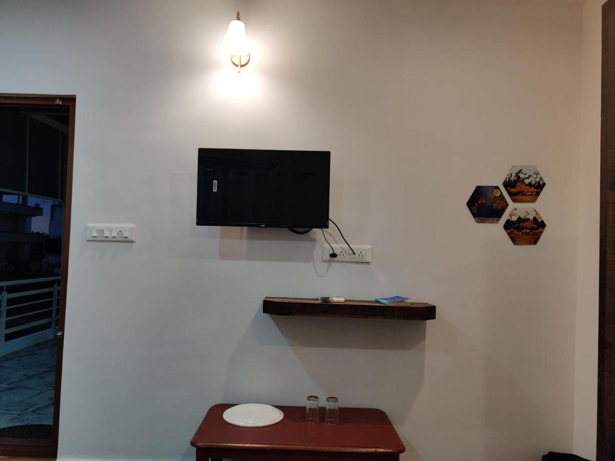Skyhouse Homestay Mysore Esterno foto